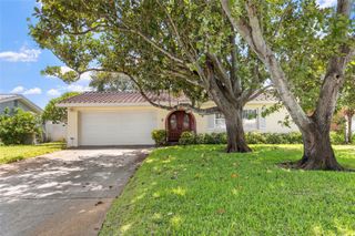 6232 43RD AVENUE N, Kenneth City, FL 33709