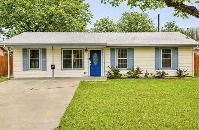 803 E 3rd ST, Georgetown, TX 78626