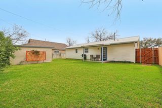803 E 3rd ST, Georgetown, TX 78626