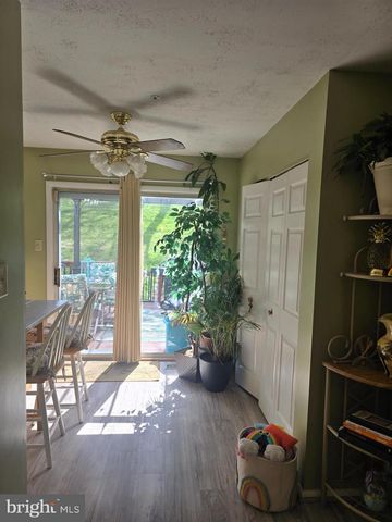 102 JASONS RDG, Smithsburg, MD 21783