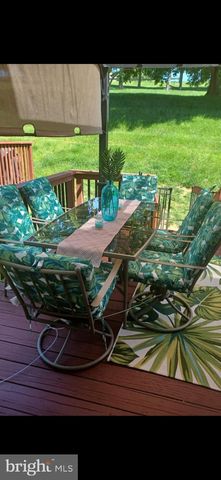 102 JASONS RDG, Smithsburg, MD 21783