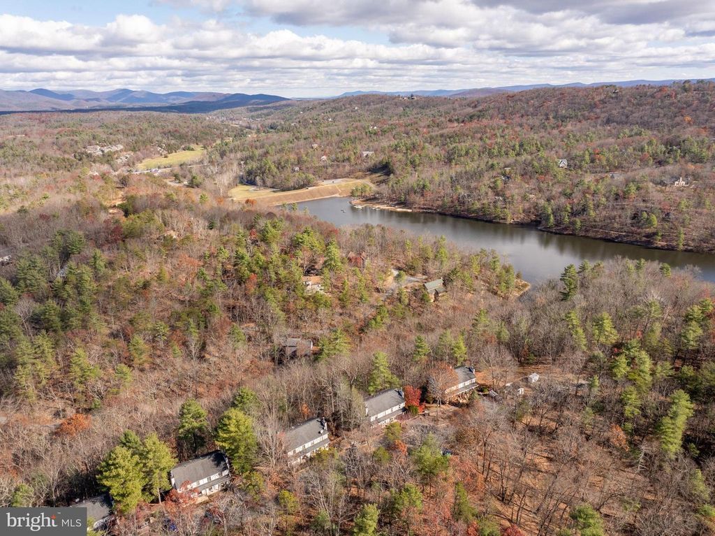 547-A KING, Basye, VA 22810