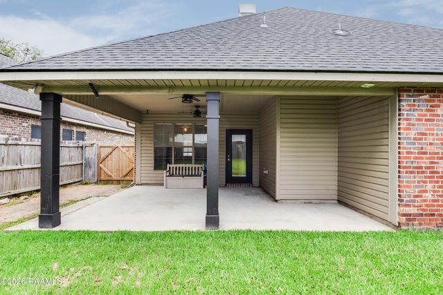 213 Colchester Drive, Broussard, LA 70518