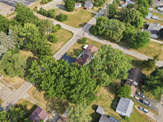 3093 Shaw Street, Burton, MI 48529
