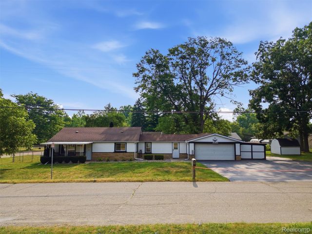 3093 Shaw Street, Burton, MI 48529