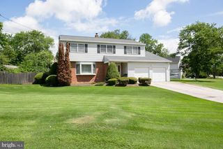 3001 EISENHOWER RD, Norristown, PA 19403