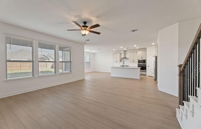 205 Redonda DR, Liberty Hill, TX 78642