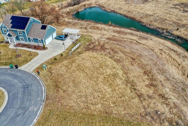 N57W19673 HOLLY COURT, Menomonee Falls, WI 53051