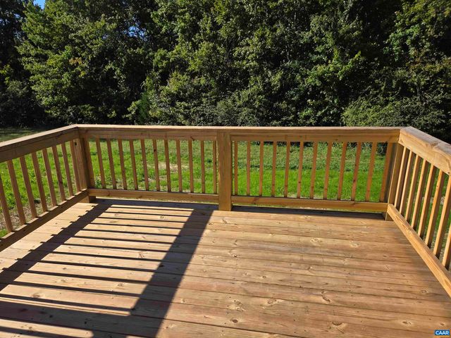 255 OLD TOLERSVILLE RD, Mineral, VA 23117
