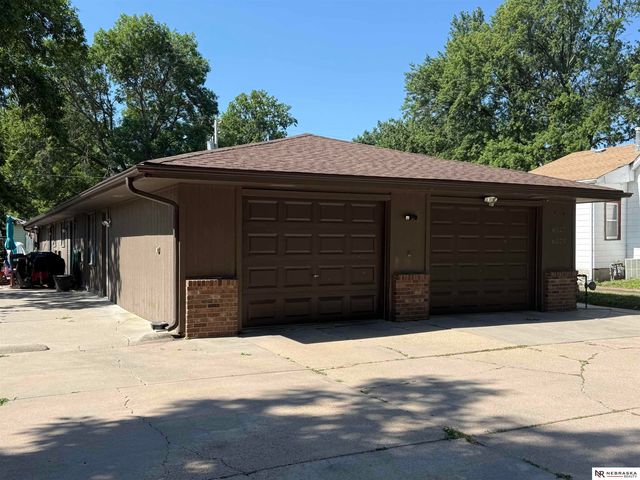 6327 Logan Avenue, Lincoln, NE 68507
