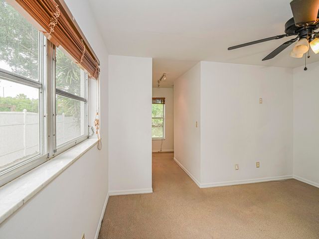 1873 Robalo Drive, Vero Beach, FL 32960