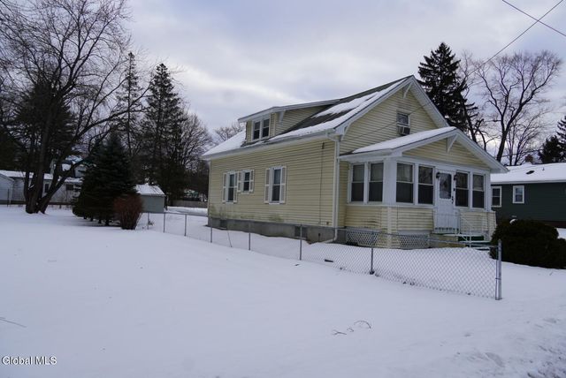 35 Cole Avenue, Colonie, NY 12205