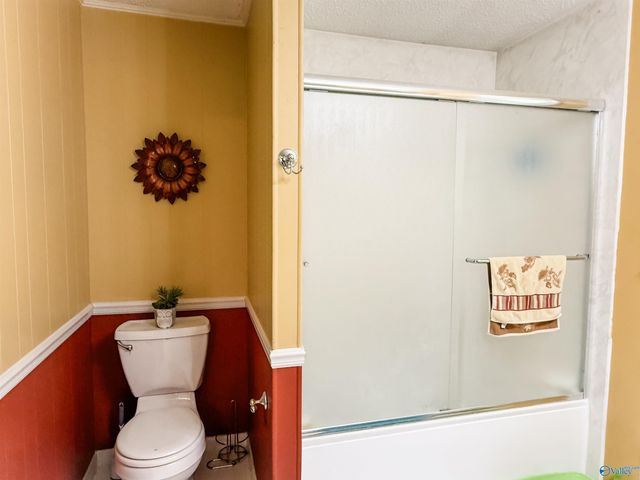 520 Diversey Street, Rainbow City, AL 35906