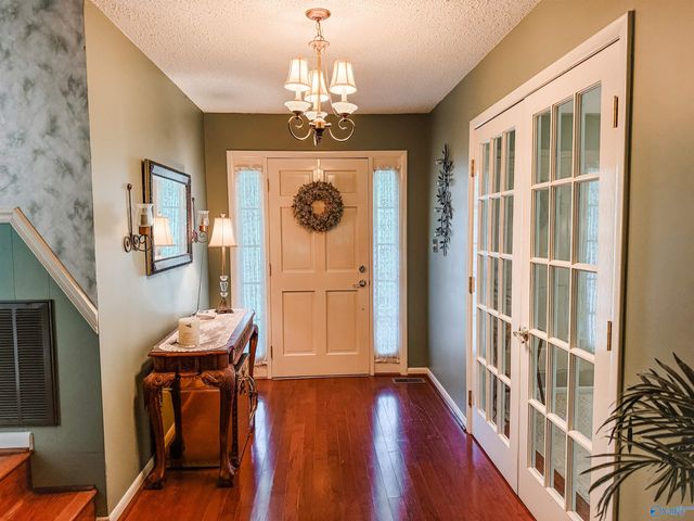 520 Diversey Street, Rainbow City, AL 35906