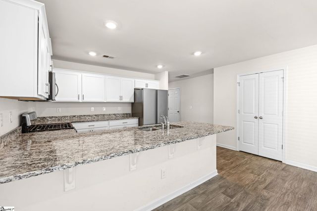 209 Sweetgrass Lane, Piedmont, SC 29673