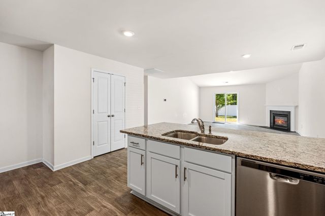 209 Sweetgrass Lane, Piedmont, SC 29673