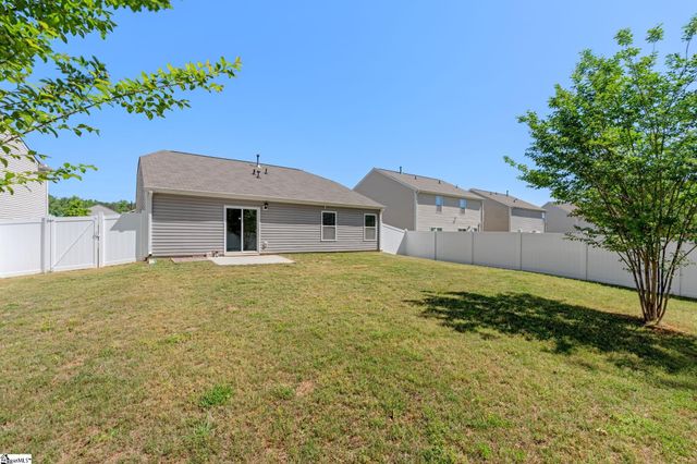 209 Sweetgrass Lane, Piedmont, SC 29673