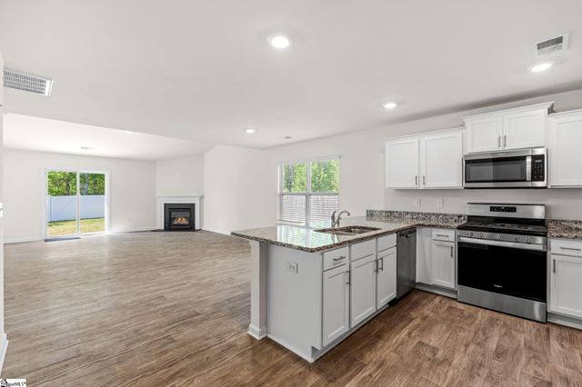 209 Sweetgrass Lane, Piedmont, SC 29673