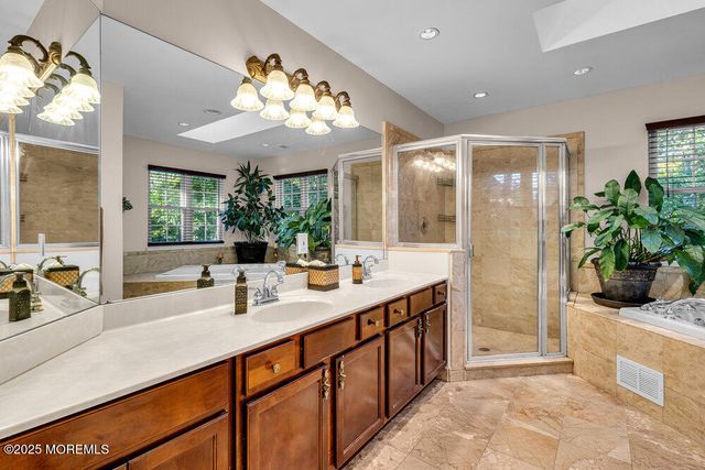 24 Conor Road, Jackson, NJ 08527