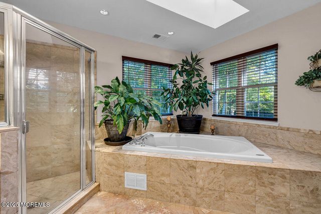 24 Conor Road, Jackson, NJ 08527