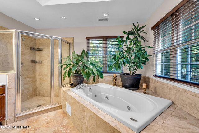 24 Conor Road, Jackson, NJ 08527