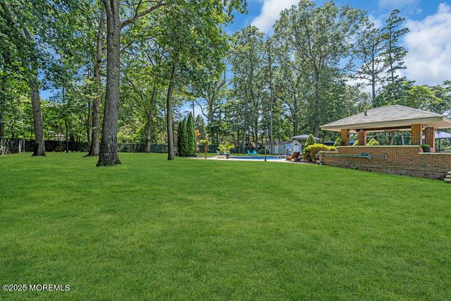 24 Conor Road, Jackson, NJ 08527