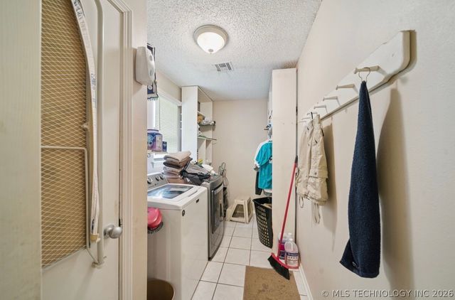25001 E 110th Street S, Broken Arrow, OK 74014
