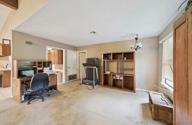25001 E 110th Street S, Broken Arrow, OK 74014