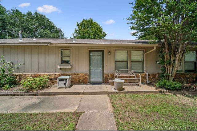 25001 E 110th Street S, Broken Arrow, OK 74014
