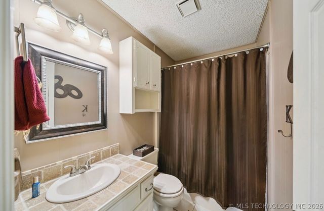 25001 E 110th Street S, Broken Arrow, OK 74014