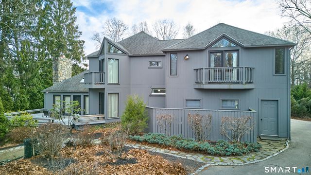 19 Money Point Road, Stonington, CT 06355