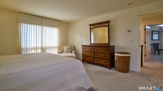 19 Money Point Road, Stonington, CT 06355