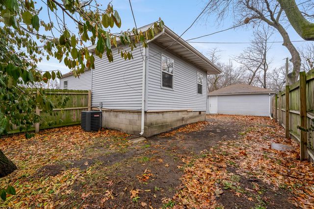 6400 Ash Avenue, Gary, IN 46403