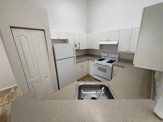 3313 S KIRKMAN ROAD 220, Orlando, FL 32811