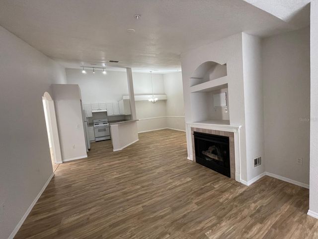 3313 S KIRKMAN ROAD 220, Orlando, FL 32811