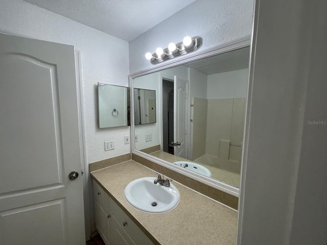 3313 S KIRKMAN ROAD 220, Orlando, FL 32811