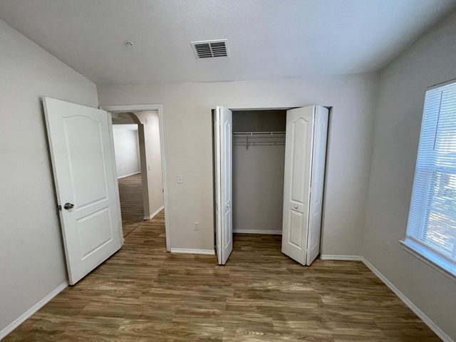3313 S KIRKMAN ROAD 220, Orlando, FL 32811
