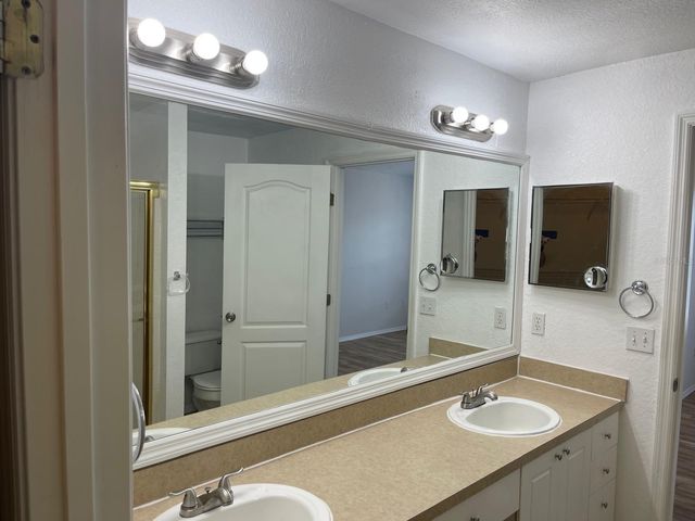 3313 S KIRKMAN ROAD 220, Orlando, FL 32811