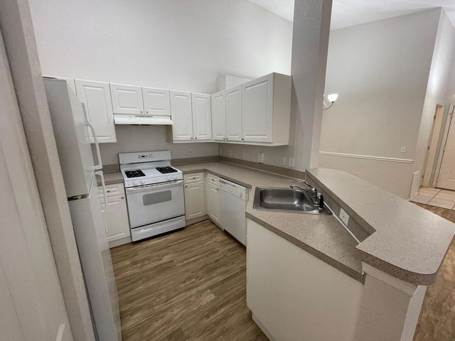 3313 S KIRKMAN ROAD 220, Orlando, FL 32811