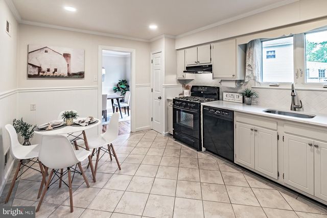 513 PERSHING, Hockessin, DE 19707