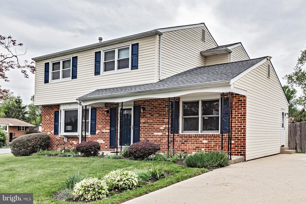 513 PERSHING, Hockessin, DE 19707