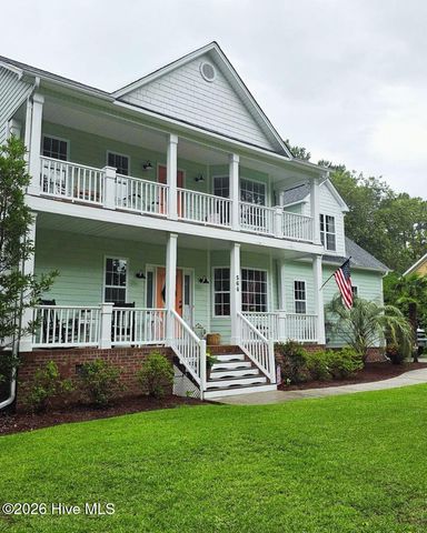 564 Royal Tern Drive, Hampstead, NC 28443
