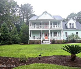 564 Royal Tern Drive, Hampstead, NC 28443