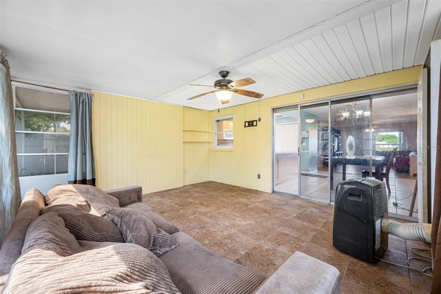 9994 83RD STREET, Seminole, FL 33777