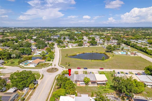 9994 83RD STREET, Seminole, FL 33777