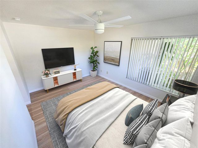 9994 83RD STREET, Seminole, FL 33777