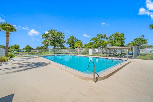 9994 83RD STREET, Seminole, FL 33777