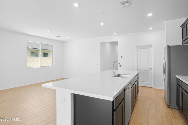 7442 W Rose Lane, Glendale, AZ 85303