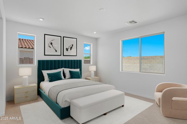 7442 W Rose Lane, Glendale, AZ 85303