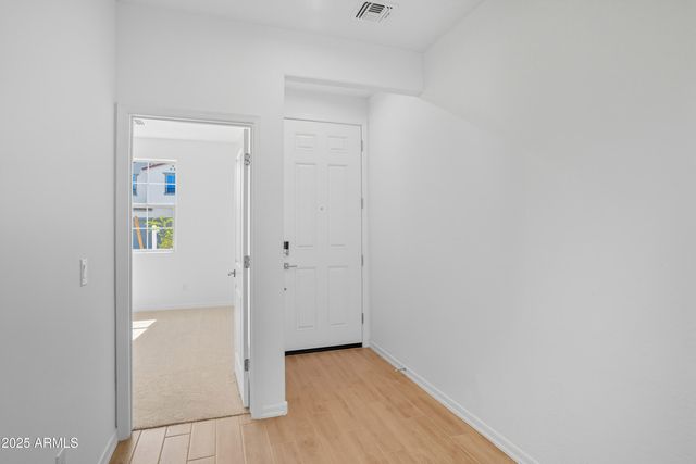 7442 W Rose Lane, Glendale, AZ 85303